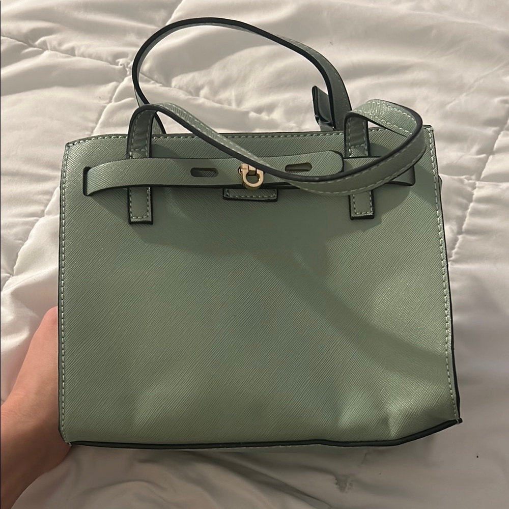 Elegant Green Handbag